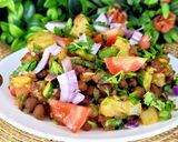 A picture of step 5 of Kaala Chana Chaat(Bengal Gram Chaat).