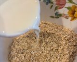 Hình bước làm 1 của món Oatmeal mixed with grains (yến mạch trộn các hạt ngũ cốc)