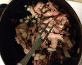 A picture of step 5 of Open Faced Roast Beef.