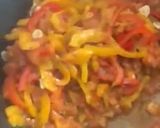 A picture of step 4 of Rosted bell peppers tomatoes and cottage cheese.