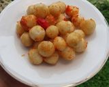 Foto langkah ke 8 dari resep Cilok Goreng Rawit Daun Jeruk atau Karedok Cimol.
