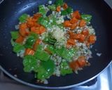 A picture of step 2 of Chickpea pasta.