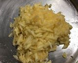 A picture of step 4 of Apple Kheer.