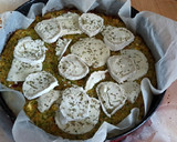 Foto del paso 4 de la receta: Pastel salado de queso de cabra, mozzarella y lacón