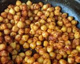 A picture of step 1 of Chatpata Masala Chana.