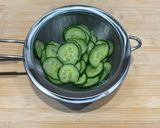 Foto del paso 1 de la receta: Ensalada de pepino japonesa (Sunomono)