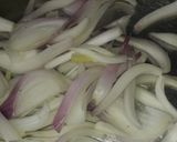 A picture of step 5 of Fried rice with spring onions.