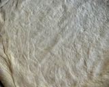 Foto del paso 3 de la receta: Pizza de setas al ajillo con cecina de León