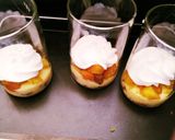 A picture of step 5 of Gulab jamun trifle.