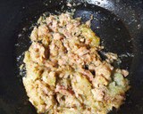 Foto del paso 2 de la receta: Macarrones con tomate y atún