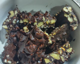 Foto del paso 5 de la receta: ~Cuadraditos de choco🍫 y frutos secos🥜🌰~