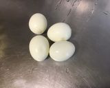 Une image de l'étape 11 de Salade tricolore aux œufs.