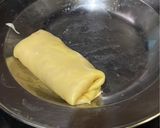 Foto langkah ke 3 dari resep Chicken Egg Roll.