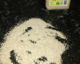 Foto del paso 4 de la receta: Pan de yogur y semillas