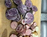 Foto del paso 1 de la receta: Papas chilotas al horno
