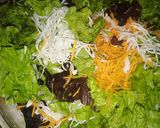 Foto del paso 3 de la receta: Ensalada de porotos blanco y semillas