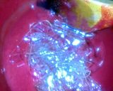 A picture of step 4 of Sig's Pink Champagne Jelly Fizz.