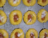 A picture of step 7 of Jam tart cookies.