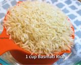 A picture of step 2 of Burnt Garlic Mushroom Fried Rice without Sauce.