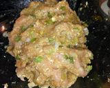 A picture of step 4 of Turkey Meatloaf Muffins.
