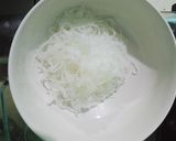 Foto langkah ke 1 dari resep Bihun kuah tomyam instan.