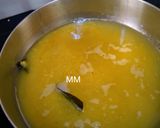 A picture of step 1 of Saru or Rasam.