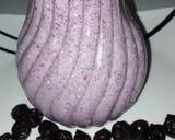 Blackcurrant smoothie recipe step 3 photo
