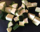 Foto del paso 1 de la receta: Crema de calabacín para Thermomix