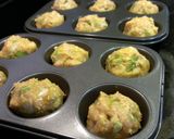 A picture of step 5 of Turkey Meatloaf Muffins.