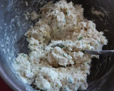 Foto del paso 5 de la receta: Pizza de pollo con los bordes rellenos