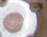 A picture of step 1 of Brownie shake.
