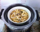 รูปขั้นตอนการทำที่ 4 ของ ไข่ตุ๋นเห็ดสี่สหาย