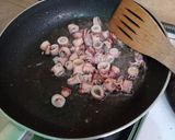 Foto langkah ke 2 dari resep Cumi asin cabe ijo.