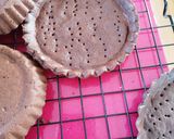 Foto del paso 4 de la receta: Tartaletas de chocolate con crema de naranja