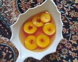 عکس مرحله 1 از دستور ژله هلو