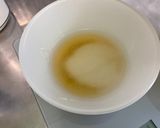Une image de l'étape 3 de Gâteau aux pêches de vigne et miel.