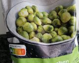 Foto del paso 6 de la receta: Ensalada de coles de Bruselas y atún marinado