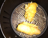 Foto del paso 3 de la receta: Pechugas de pollo rellenas en Air fryerw