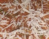 A picture of step 5 of Cheesy veg pizza.