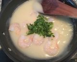 Foto del paso 4 de la receta: Tallarines livianos con salsa de verduras y camarones