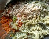 Foto langkah ke 2 dari resep Mie Telor Kukus Kilat (MPASI).