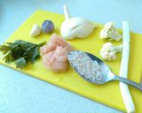 Foto langkah ke 1 dari resep MPASI 6M+ 4 Bintang - Bubur Ayam Jamur.