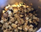 Une image de l'étape 4 de Soupe de légumes à l’os de bœuf et épices tandoori.