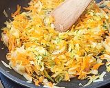 Une image de l'étape 1 de Mini pastillas de poulet courgettes et carottes.