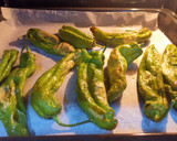 Foto del paso 1 de la receta: Pimientos envueltos con carne y salsa (al estilo árabe) 🌶🍖 💃