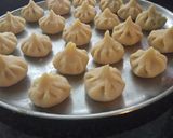 A picture of step 11 of Rawa Modak.