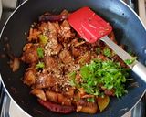 A picture of step 7 of Kathal(jackfruit) in whole spices.