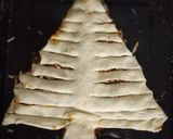 A picture of step 3 of Stuffed spinach and cheese Xmas bread.