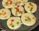 A picture of step 3 of Atta Muffin In Appe Pan.