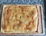 Foto del paso 4 de la receta: Empanada de calabacín, queso y huevo